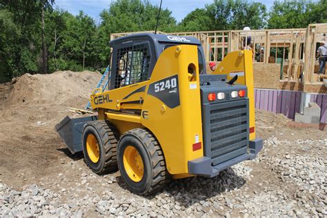 gehl skid steer specifications|gehl 5240 skid steer specs.